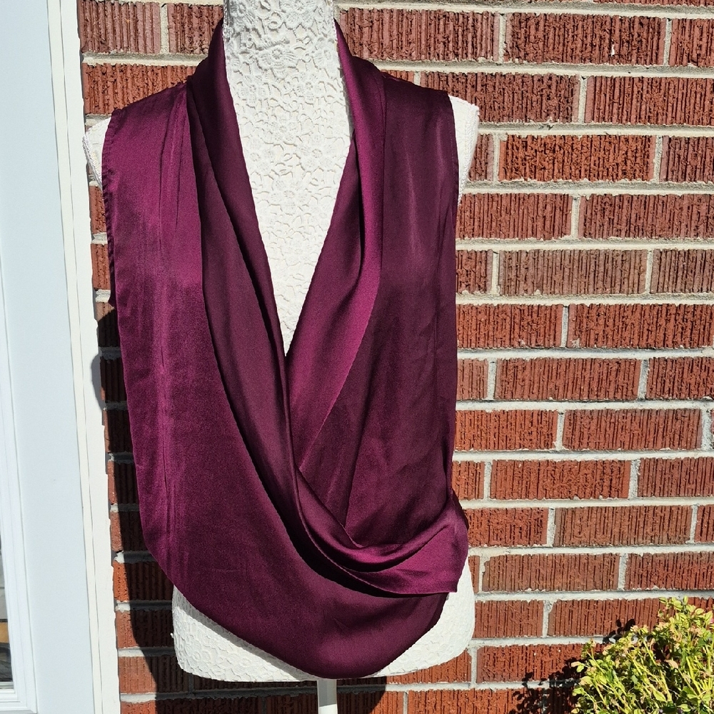 Kenneth Cole New York, Cowl Neck Sleeveless Top, Plum/ Burgundy, Size Small